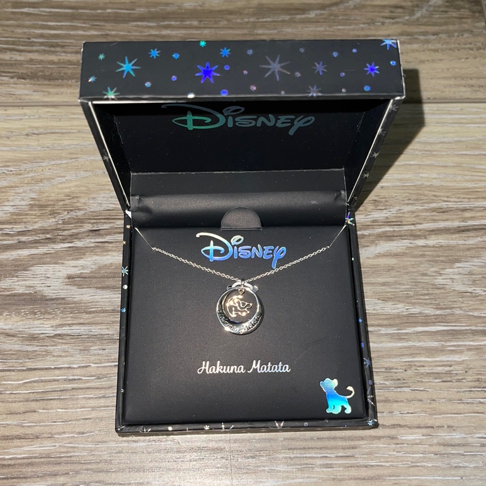 Disney Hakuna Matata necklace